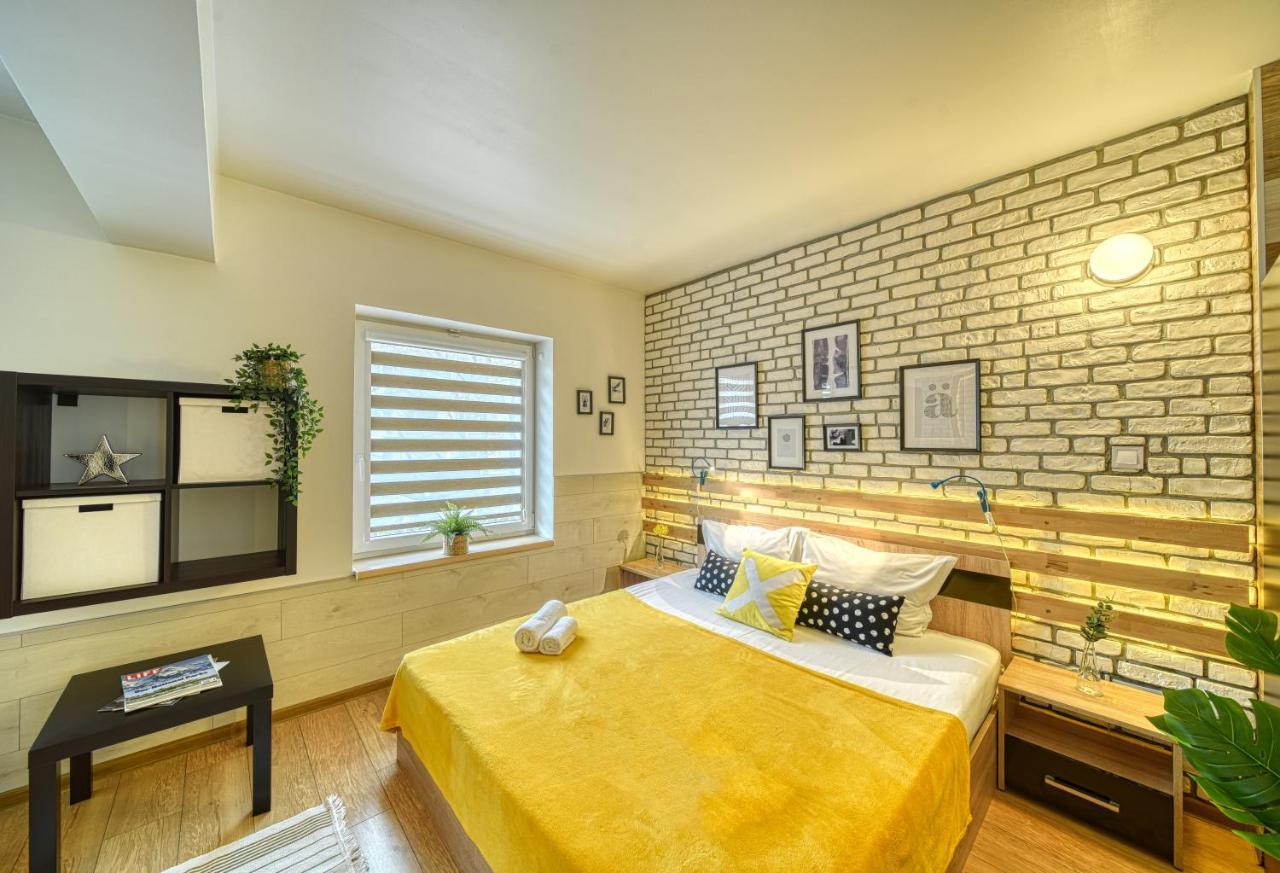 Fox Rooms Aparthotel Stara Zagora Buitenkant foto