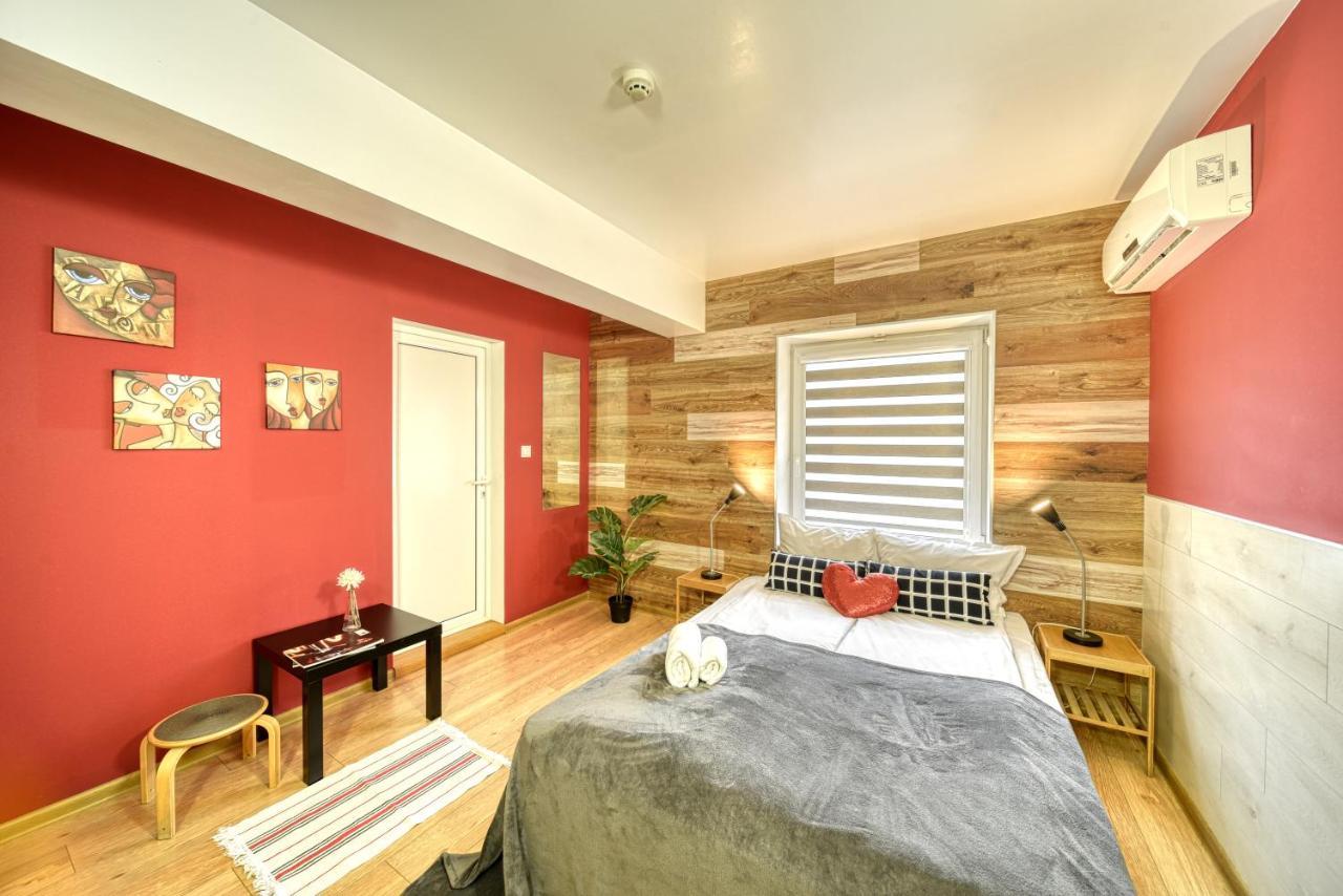 Fox Rooms Aparthotel Stara Zagora Buitenkant foto